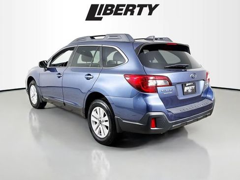 Used 2018 Subaru Outback 2.5i Premium image 5