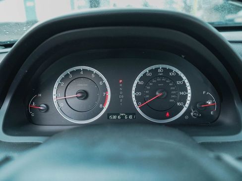 Used 2012 Honda Accord EX-L image 5