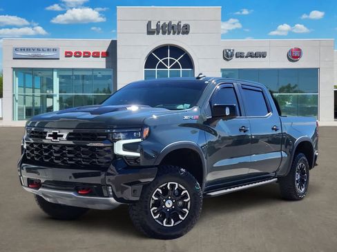 Used 2025 Chevrolet Silverado 1500 ZR2 w/ Technology Package AWD/4WD image 1