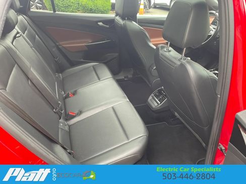 Used 2021 Volkswagen ID.4 Pro S RWD image 45