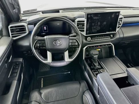 Used 2022 Toyota Tundra Platinum w/ Advanced Package AWD/4WD image 29