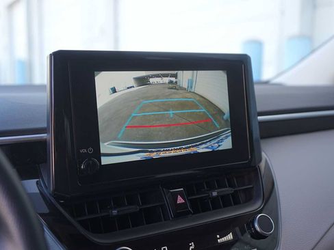 Used 2024 Toyota Corolla LE FWD image 24