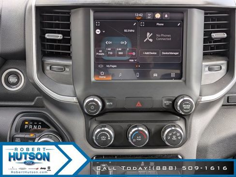 Used 2024 RAM 2500 Big Horn w/ Bed Utility Group image 22