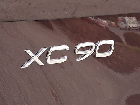 New 2026 Volvo XC90 B6 Plus w/ Protection Package Premier image 14