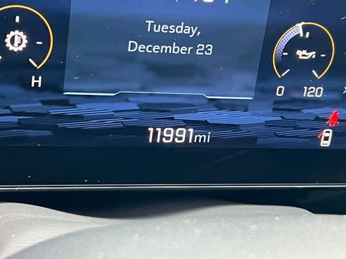 Certified 2025 Chevrolet Tahoe Z71 w/ Comfort Package image 29