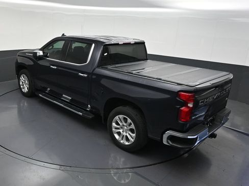 Used 2022 Chevrolet Silverado 1500 LTZ RWD image 18
