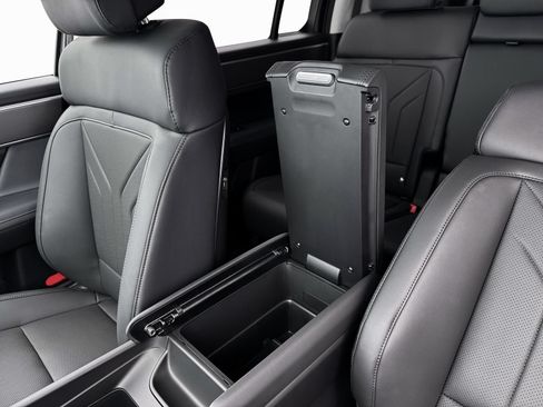 New 2026 Hyundai Santa Fe SEL FWD image 19