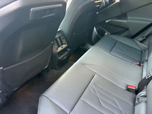 Used 2025 BMW X3 xDrive30i w/ Convenience Package image 11