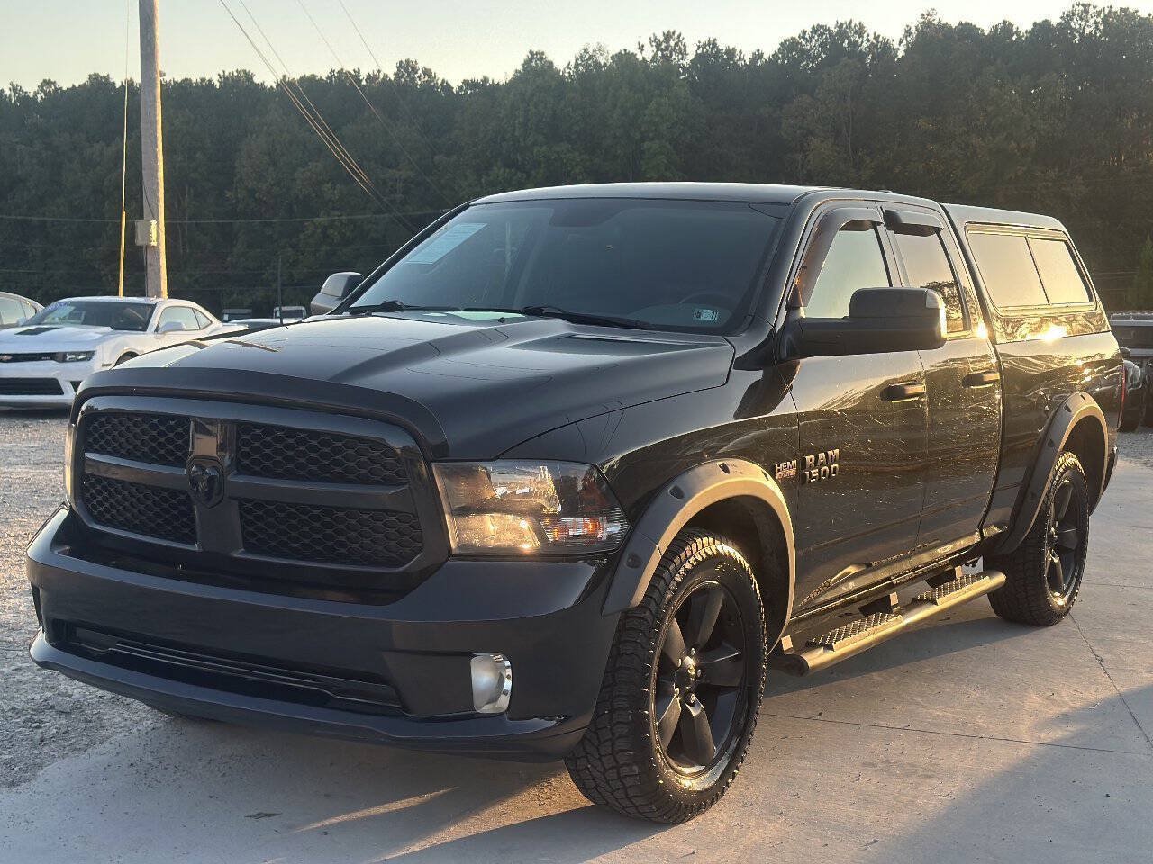 Used 2015 RAM 1500 Express w/ Black Ram 1500 Express Group AWD/4WD image 3