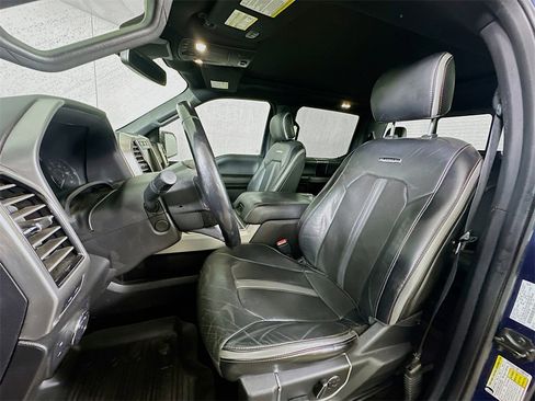 Used 2018 Ford F150 Platinum w/ Equipment Group 701A Luxury image 15