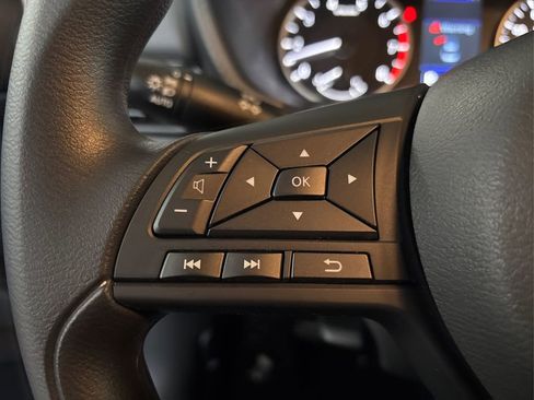 Certified 2025 Nissan Sentra S image 31