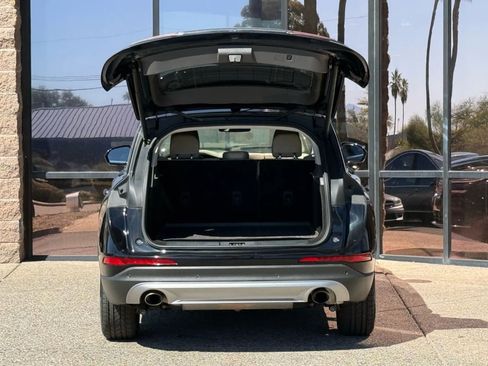 Used 2021 Lincoln Corsair FWD w/ Premium Package image 30