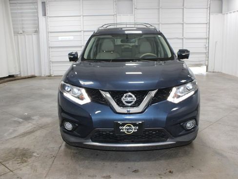 Used 2015 Nissan Rogue SL w/ SL Premium Package FWD image 3