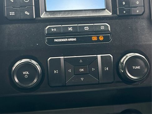 Used 2022 Ford F250 XL w/ STX Appearance Package AWD/4WD image 36