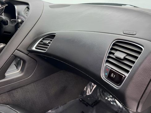 Used 2016 Chevrolet Corvette Stingray Coupe w/ Battery Protection Package image 26
