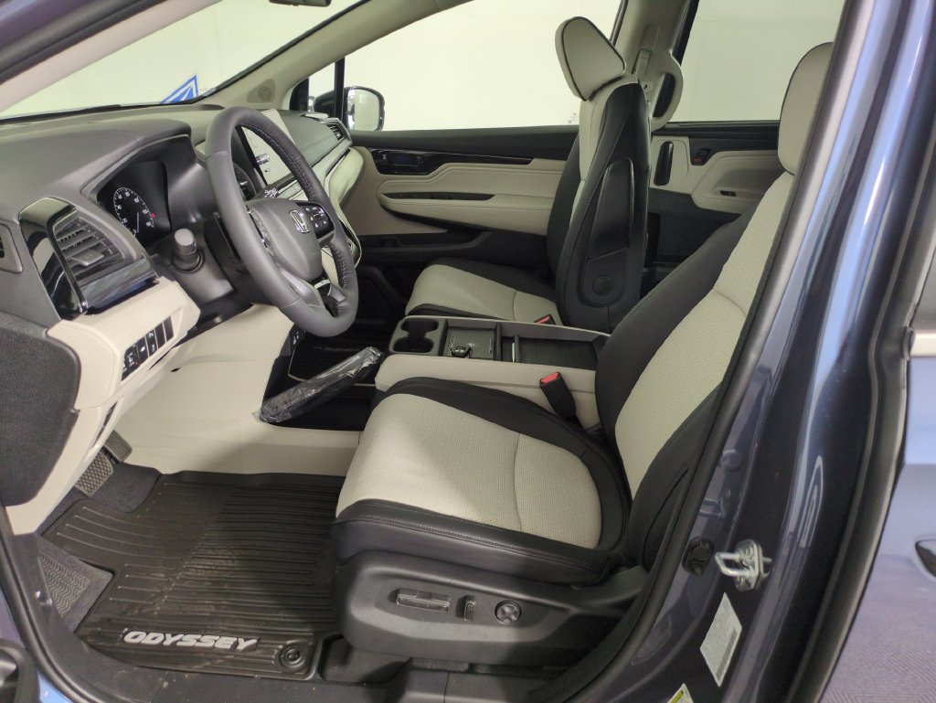 New 2027 Honda Odyssey Elite image 10