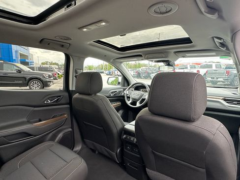 Certified 2023 GMC Acadia SLE w/ Driver Convenience Package AWD/4WD image 14