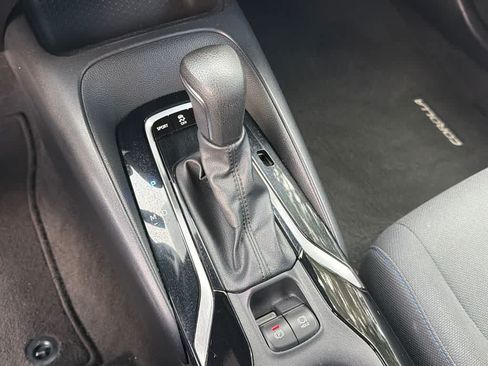 Used 2021 Toyota Corolla SE FWD image 29