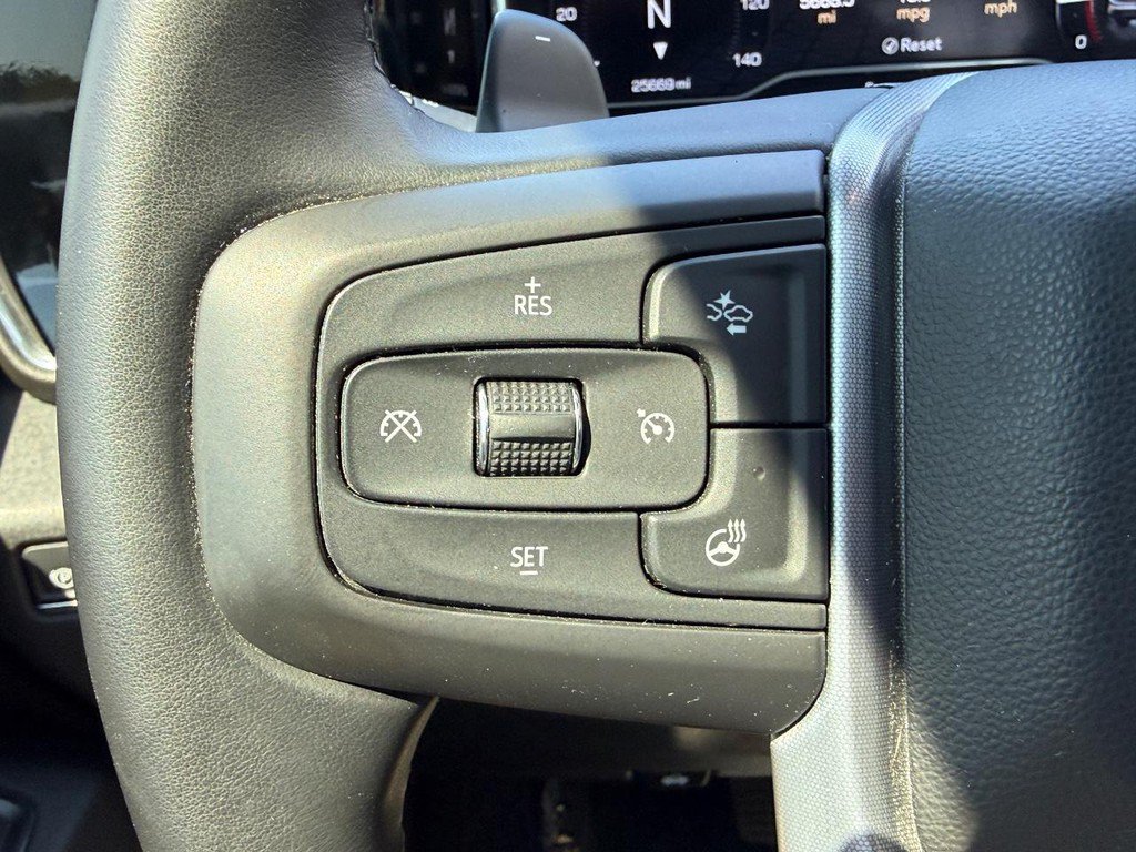 Used 2025 GMC Sierra 1500 Elevation w/ Elevation Premium Package AWD/4WD image 18