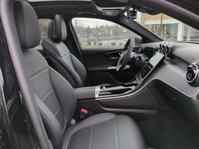 Certified 2026 Mercedes-Benz GLC 300 4MATIC image 23
