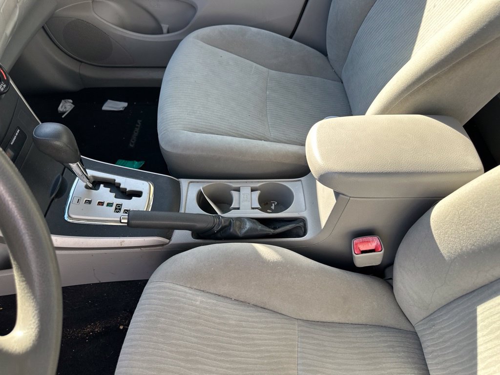 Used 2010 Toyota Corolla LE w/ All Weather Guard Pkg FWD image 23