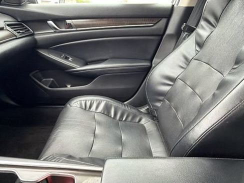 Used 2018 Honda Accord EX-L image 23
