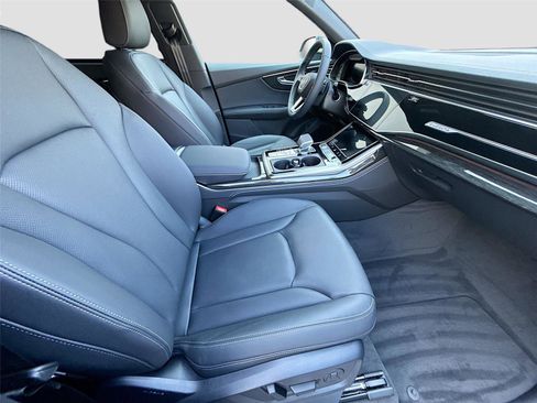 New 2026 Audi Q8 Premium Plus image 29