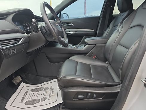 Used 2019 Cadillac XT4 Premium Luxury w/ Cold Weather Package image 13