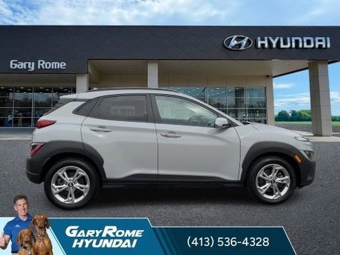 Certified 2022 Hyundai Kona SEL AWD/4WD image 9