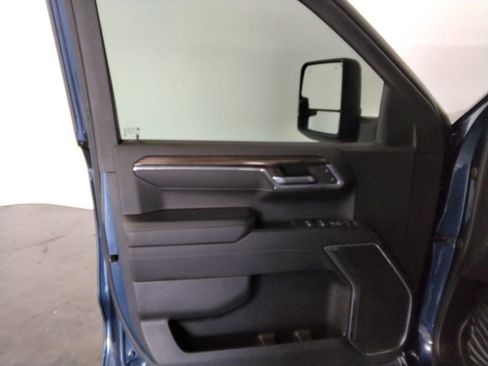 Used 2023 Chevrolet Silverado 1500 RST w/ Z71 Off-Road Package image 25