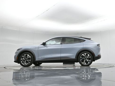 New 2026 Ford Mustang Mach-E Select image 45