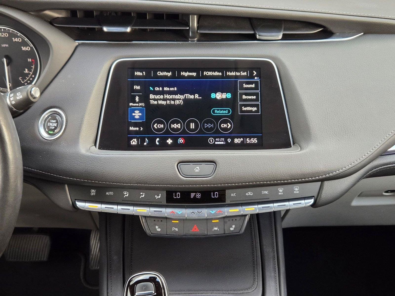 Certified 2023 Cadillac XT4 Luxury w/ Cold Weather Package FWD image 18