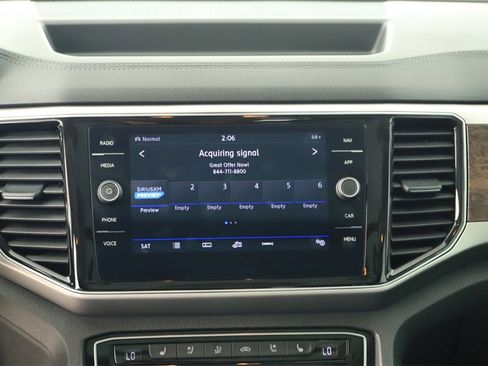 Used 2018 Volkswagen Atlas SEL Premium image 19