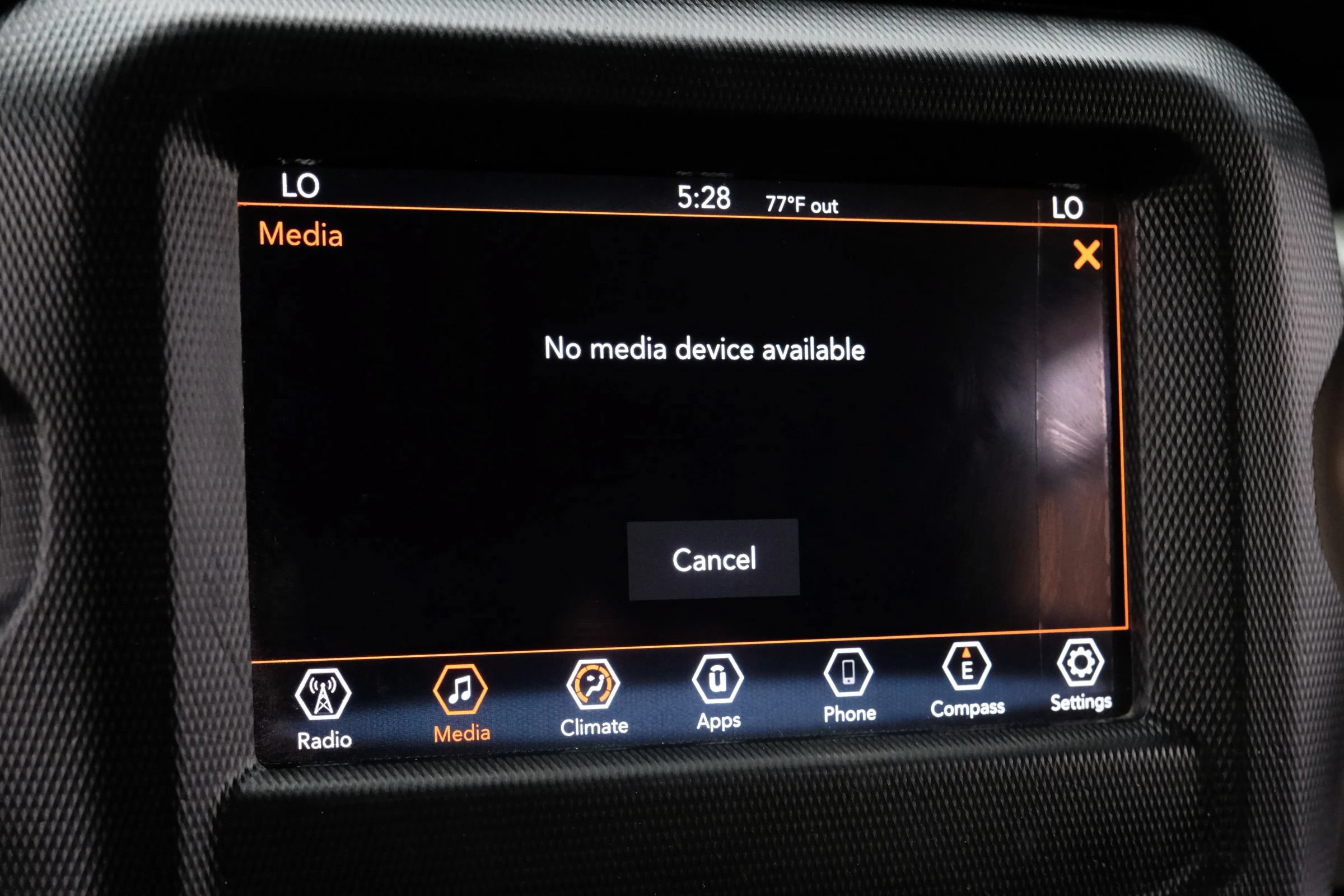 Used 2018 Jeep Wrangler Unlimited Sport S AWD/4WD image 27