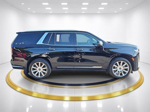 Used 2021 Cadillac Escalade Premium Luxury Platinum AWD/4WD image 4