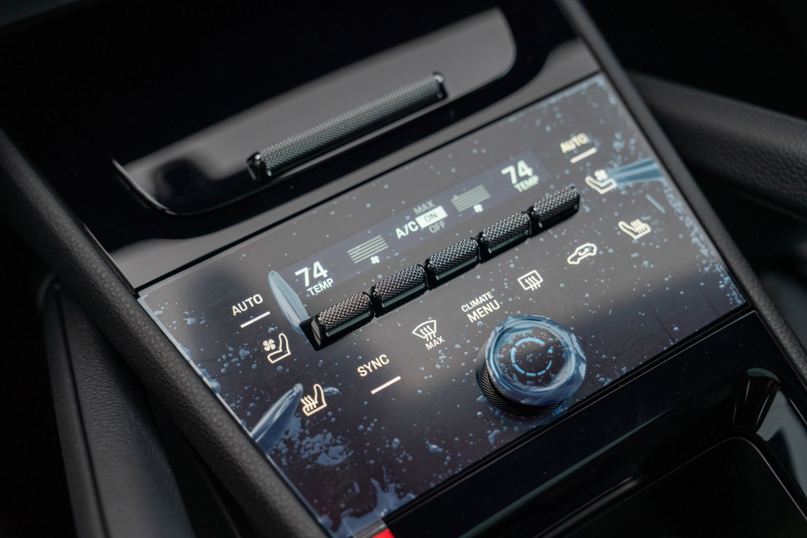 Certified 2026 Porsche Cayenne AWD/4WD image 18