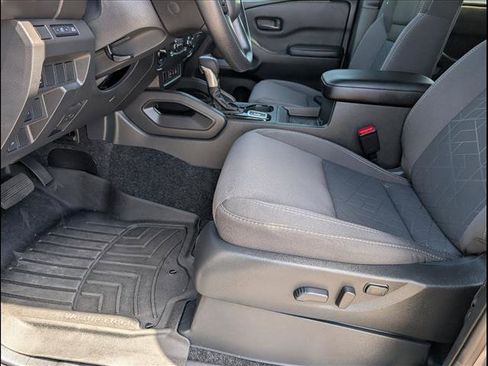 Used 2026 Nissan Frontier SV w/ Tow Package image 9