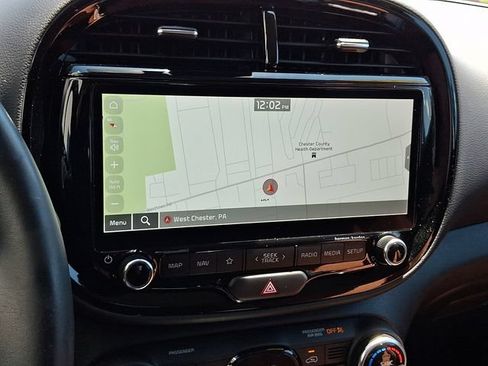 Used 2025 Kia Soul EX FWD image 16