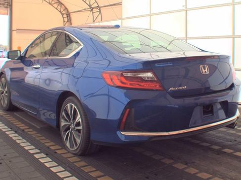 Used 2017 Honda Accord EX image 12
