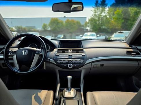 Used 2009 Honda Accord EX-L image 10