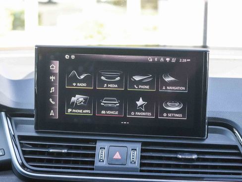 Certified 2023 Audi Q5 Premium w/ Convenience Package AWD/4WD image 16