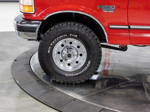 Used 1997 Ford F250 4x4 SuperCab Heavy Duty image 38