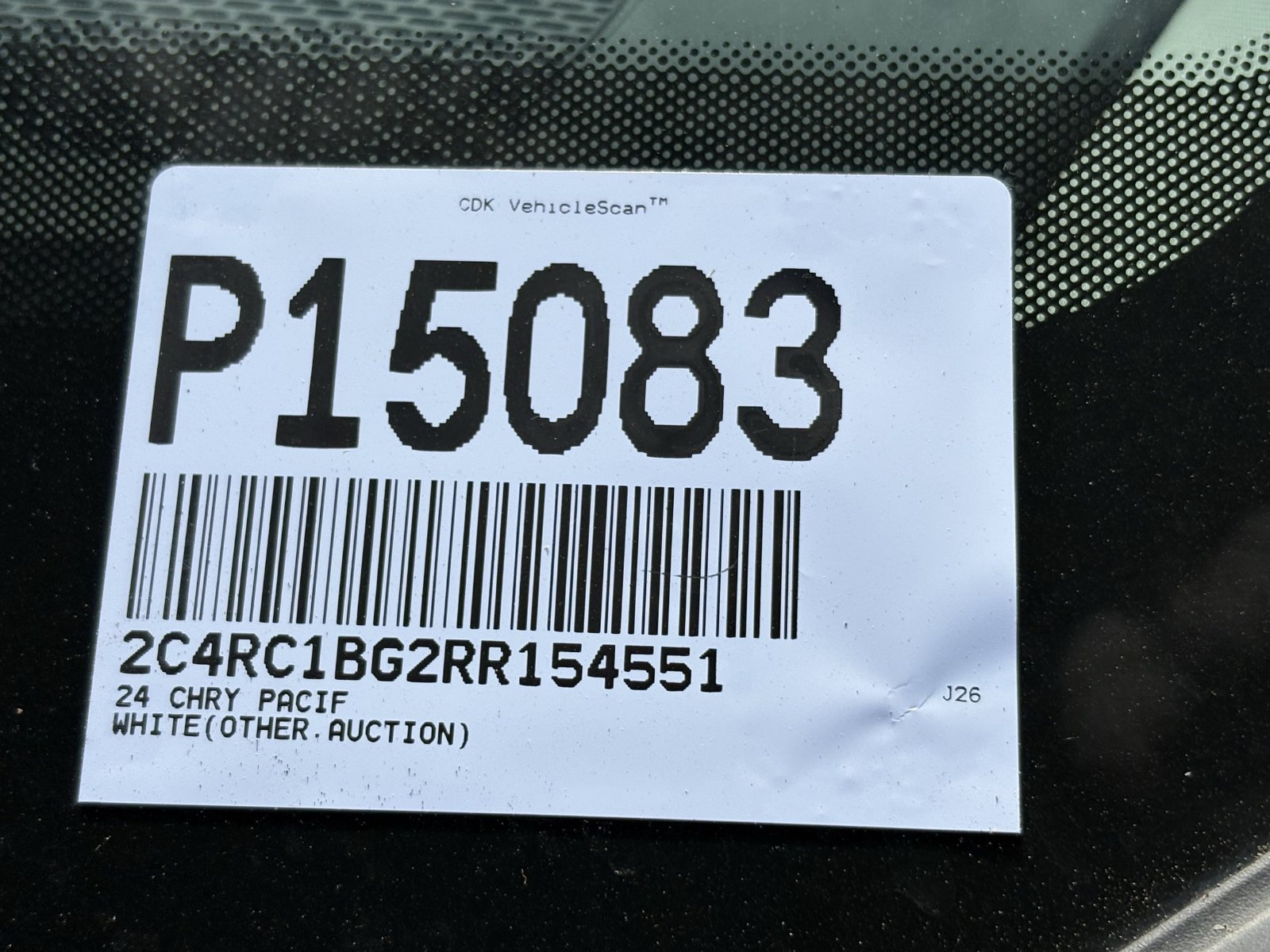 Used 2024 Chrysler Pacifica Touring-L FWD image 7