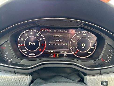 Used 2018 Audi A4 2.0T Premium Plus AWD/4WD image 22