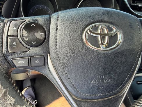 Used 2017 Toyota Corolla iM FWD image 23