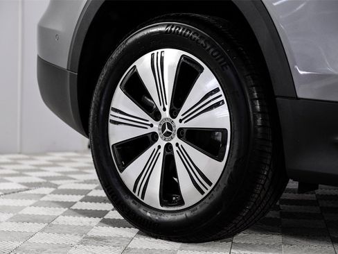 Used 2023 Mercedes-Benz EQB 250+ image 59