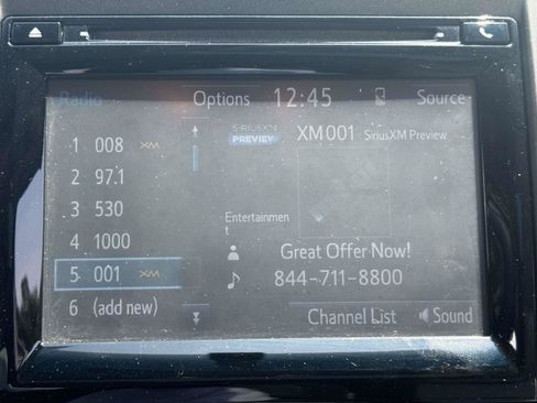 Used 2015 Toyota Camry XLE w/ Moonroof Package FWD image 28