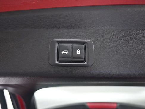Used 2025 Mitsubishi Outlander AWD image 55