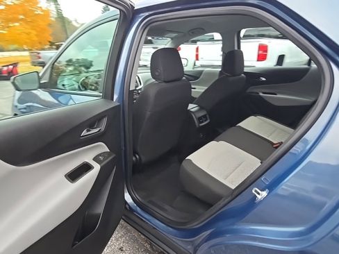 Used 2024 Chevrolet Equinox LS image 12