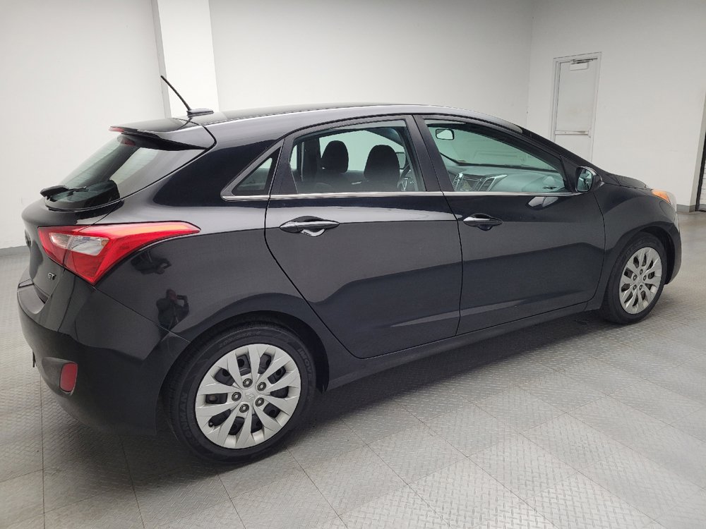 Used 2017 Hyundai Elantra GT FWD image 10
